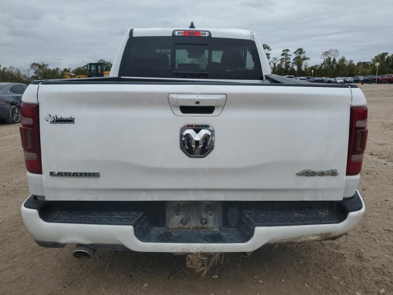 2021 RAM 1500 - Image 6