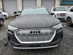 2019 Audi E-Tron Premium Plus zu verkaufen in Eugene, OR - Rear End