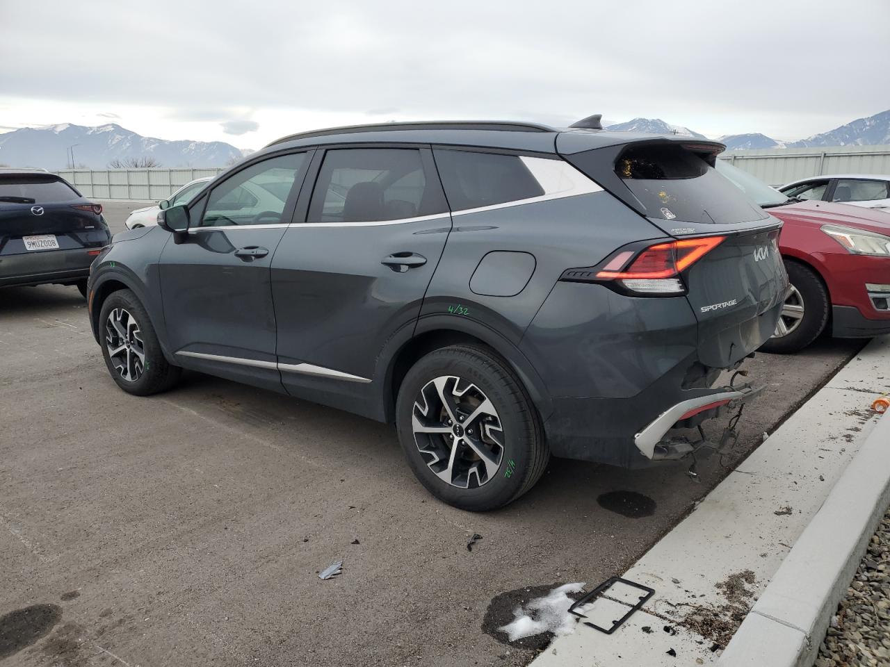 2023 Kia Sportage - Image 2