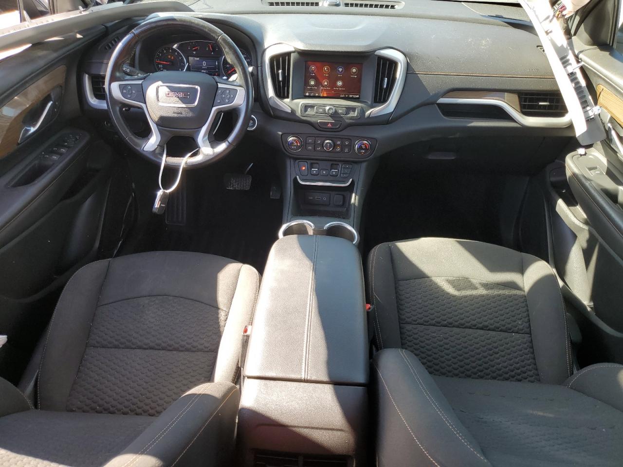 2019 GMC Terrain - Image 8