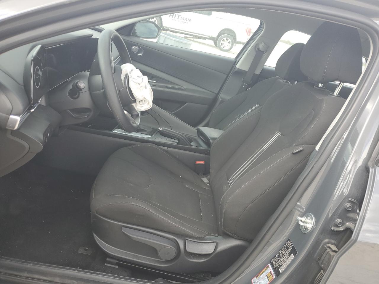 2024 Hyundai Elantra - Image 7