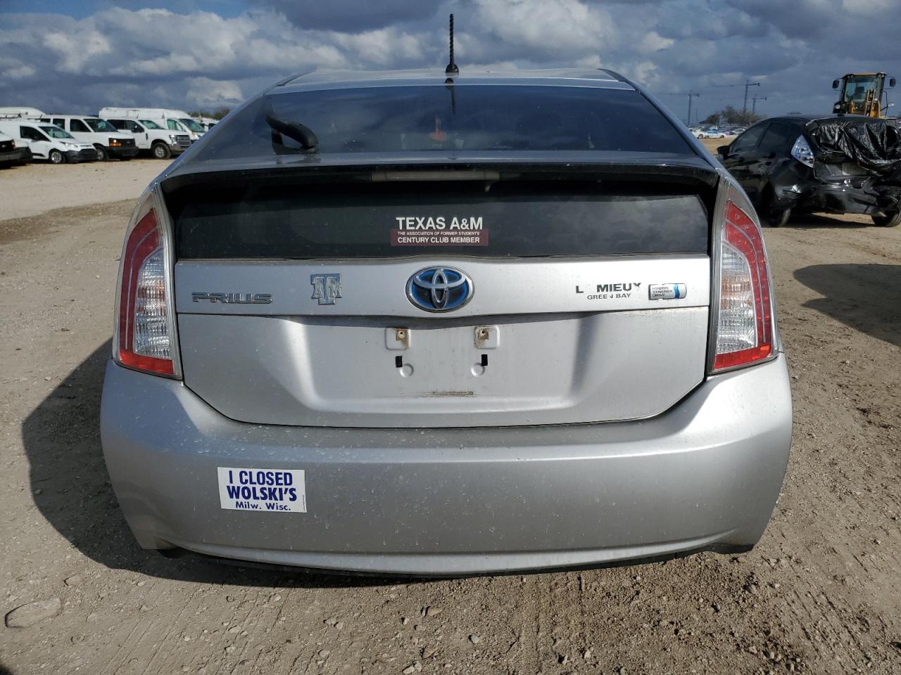 2012 Toyota Prius - Image 6