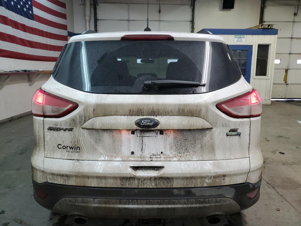 VIN 1FMCU9GX7FUC37204 2015 FORD ESCAPE no.6