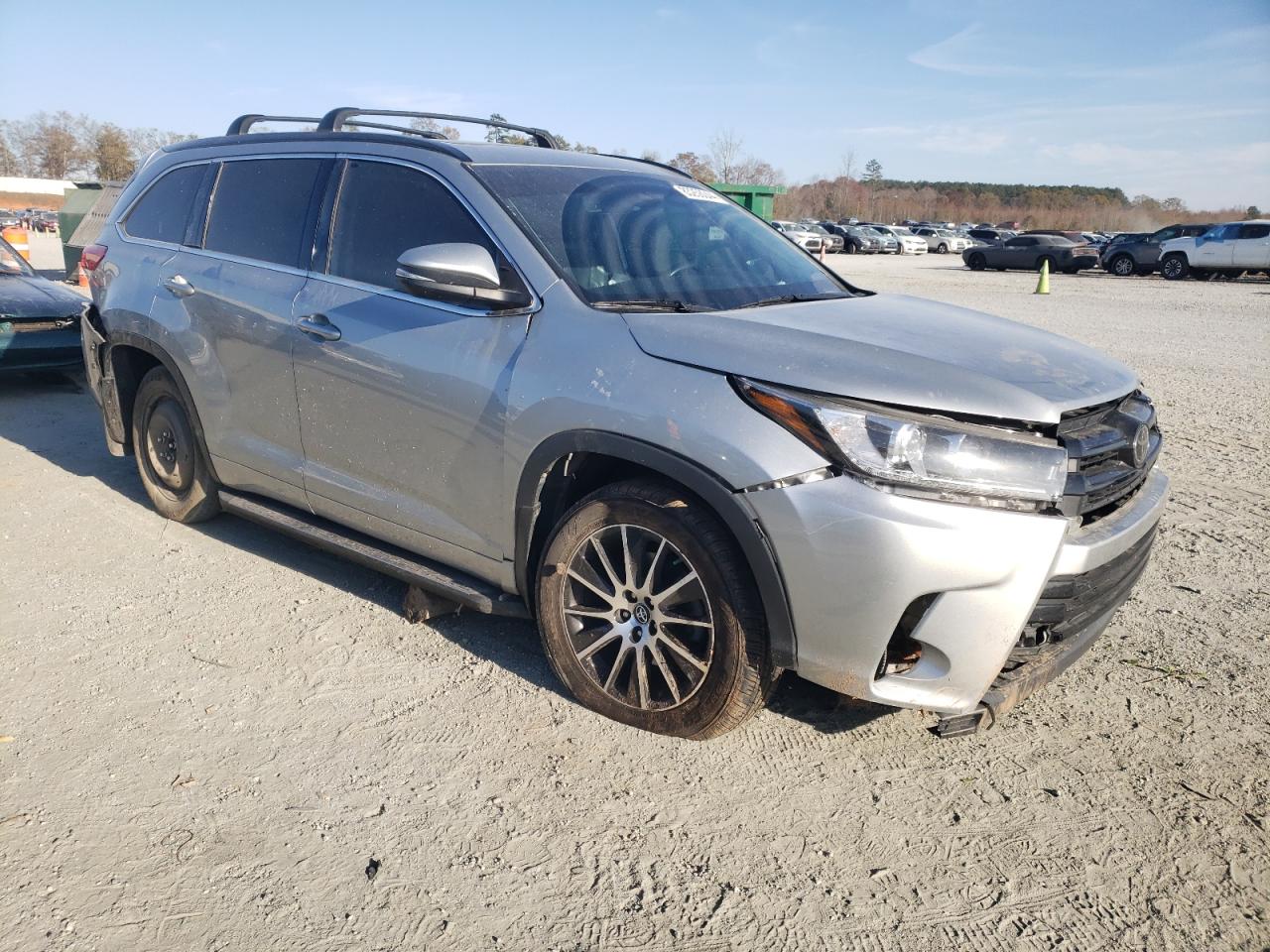 2018 Toyota Highlander - Image 4