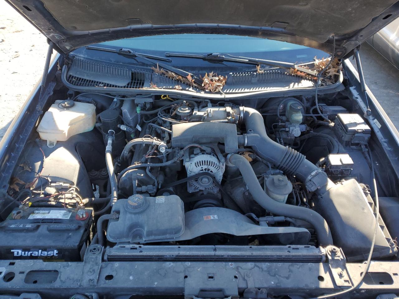2001 Lincoln Town Car - Image 11