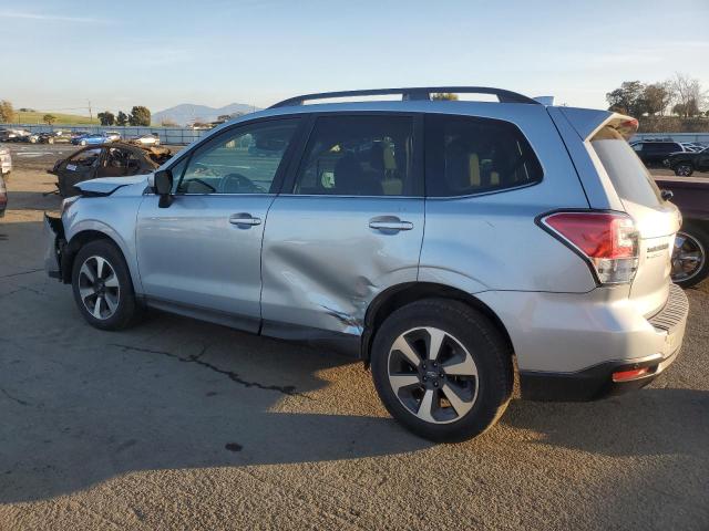  SUBARU FORESTER 2018 Silver