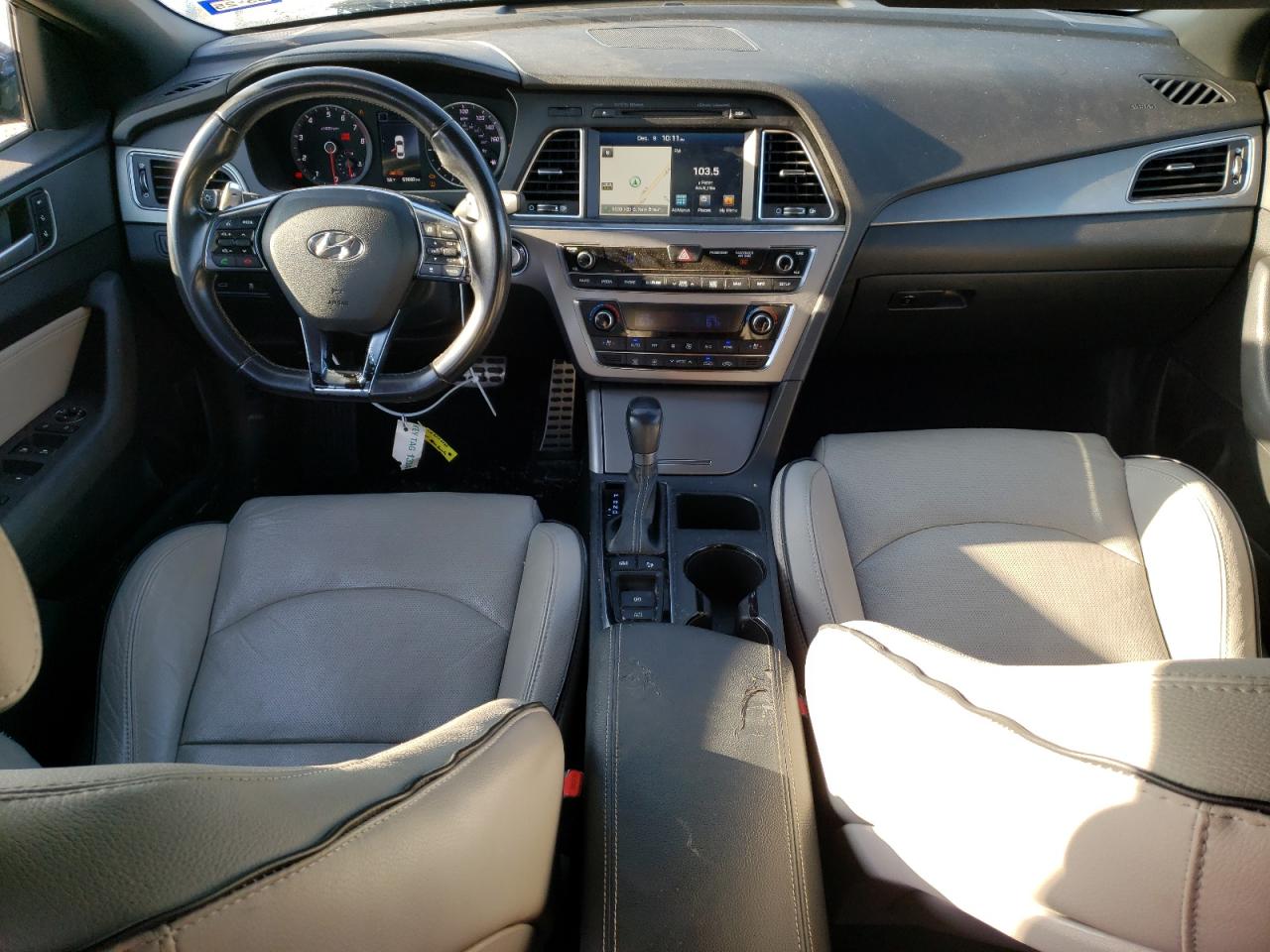 2015 Hyundai Sonata - Image 8