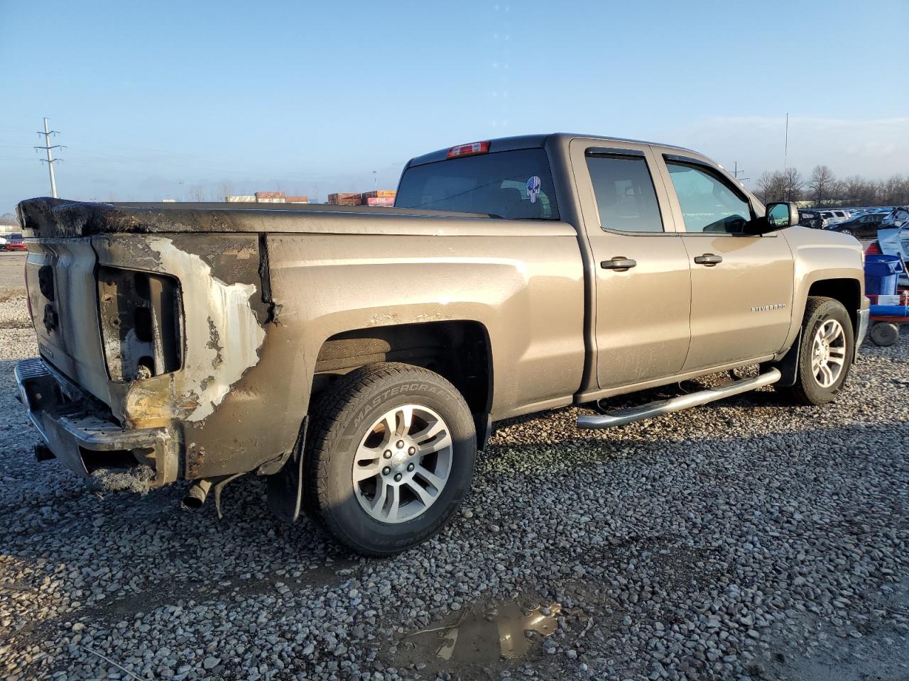 2014 Chevrolet Silverado - Image 3