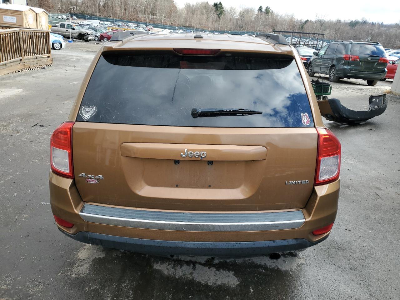2011 Jeep Compass - Image 6