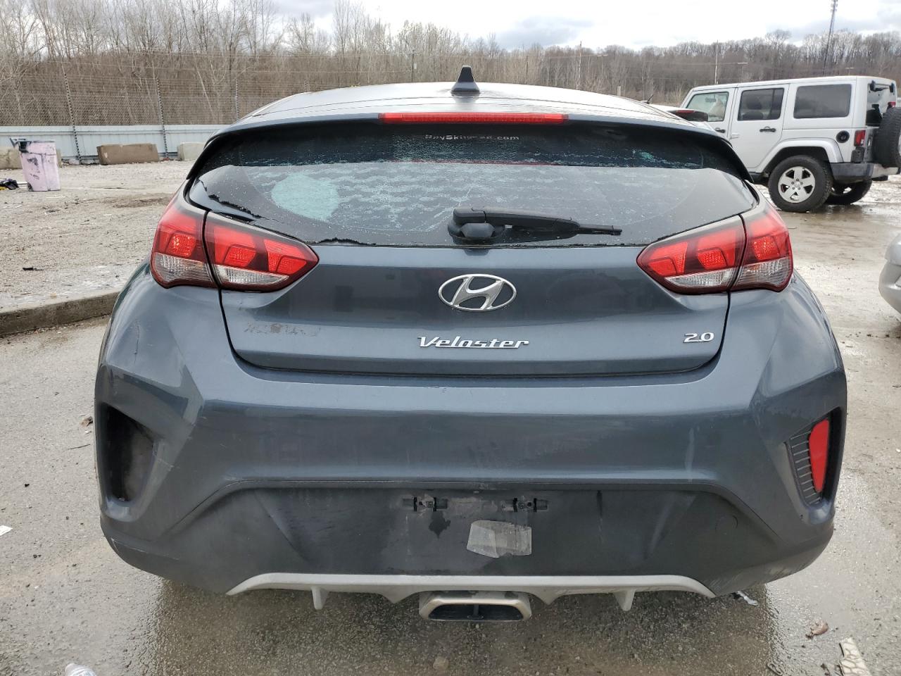 2019 Hyundai Veloster Base VIN: KMHTG6AF4KU011847 Lot: 84816564