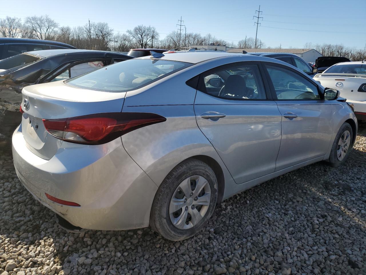 VIN 5NPDH4AE5GH727059 2016 HYUNDAI ELANTRA no.3