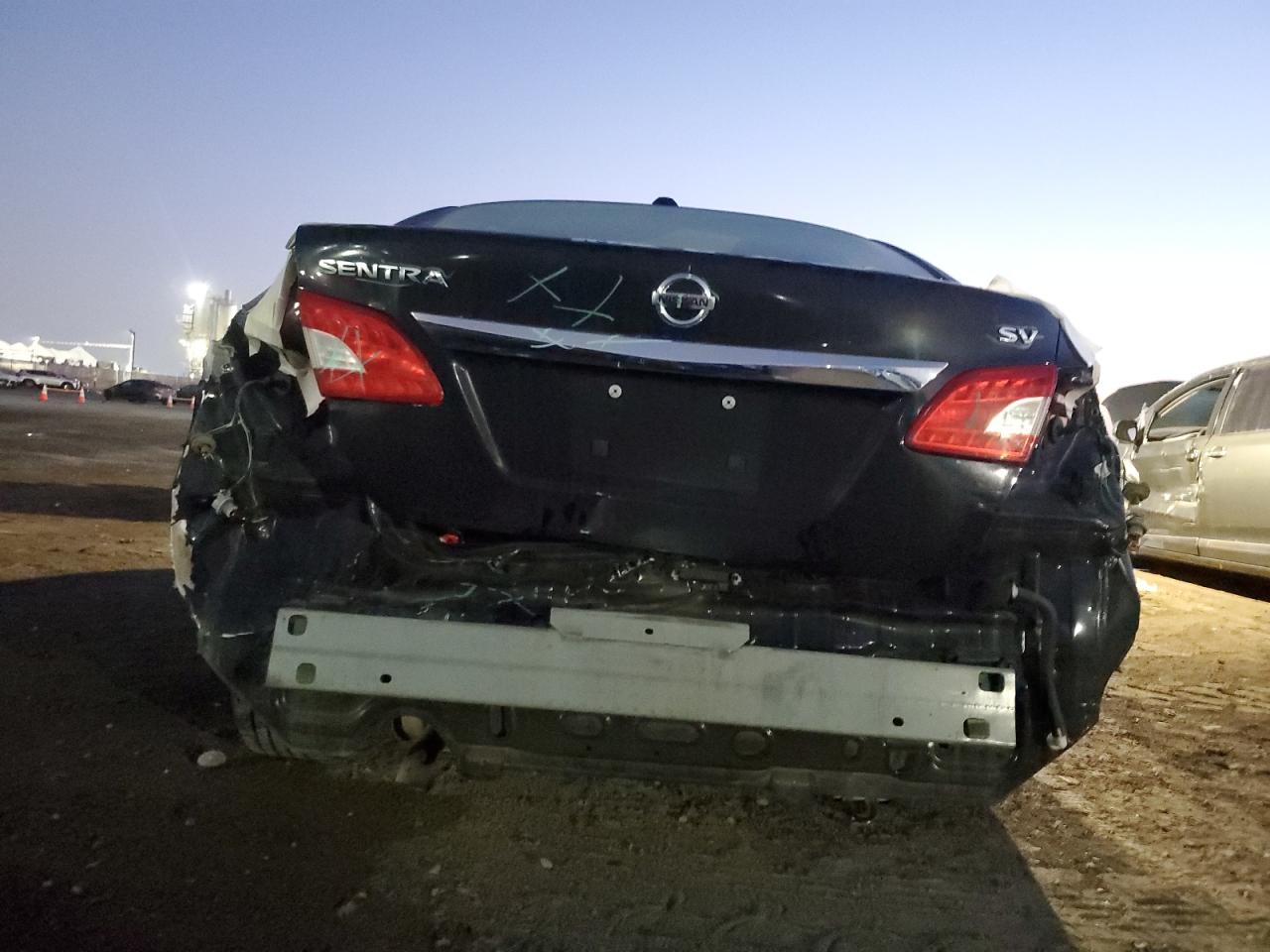 2015 Nissan Sentra - Image 6