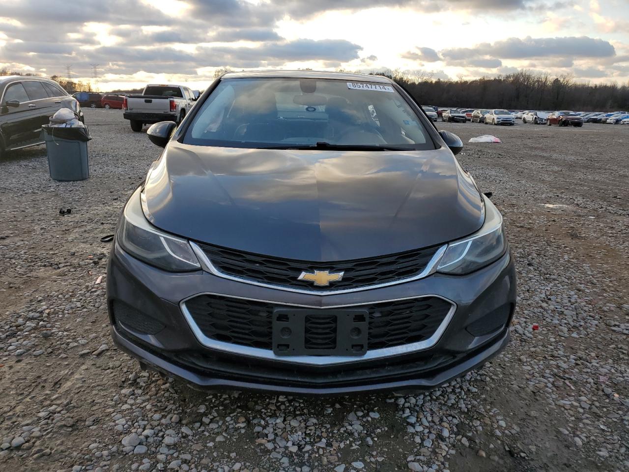 2017 Chevrolet Cruze - Image 5