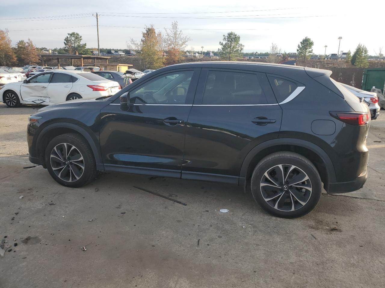 2023 Mazda CX-5 - Image 2