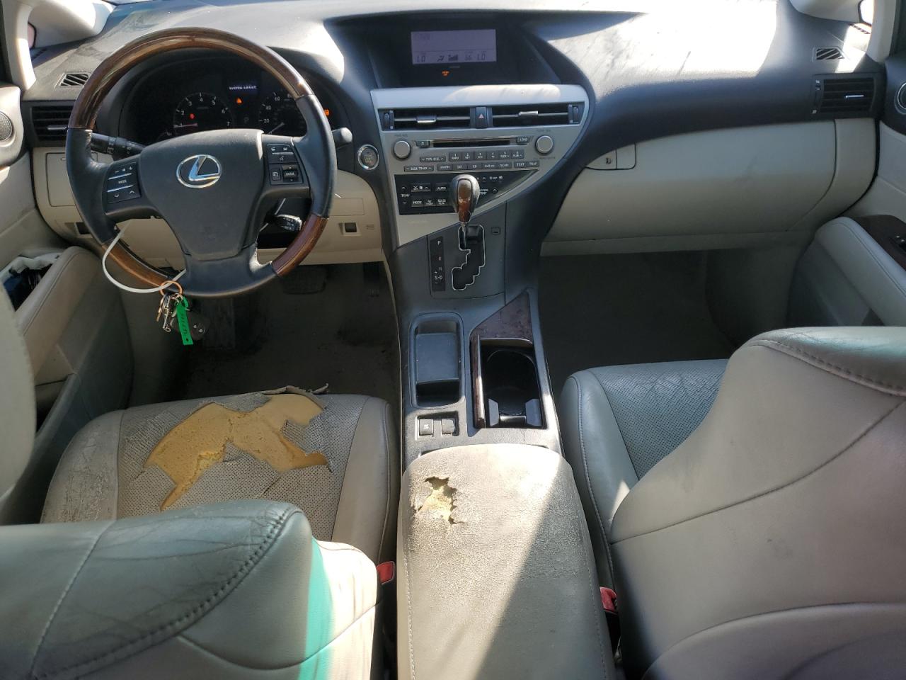 2010 Lexus RX - Image 8