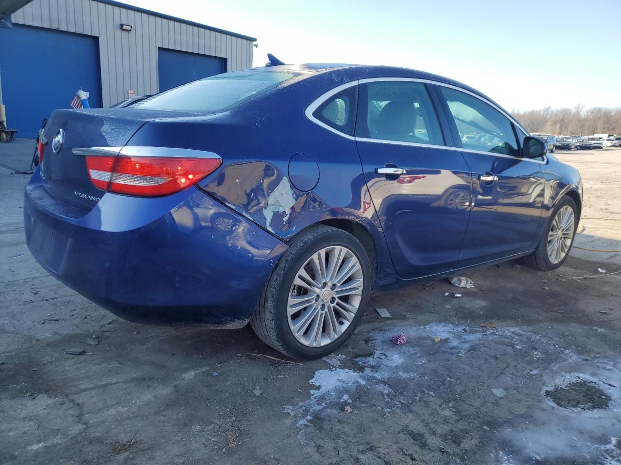 2014 Buick Verano - Image 3