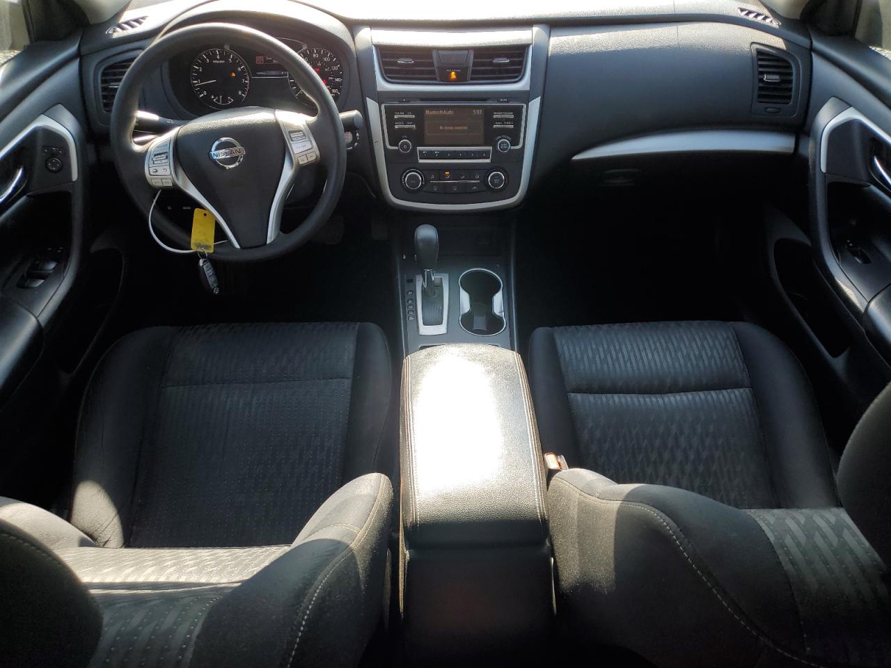 2017 Nissan Altima - Image 8