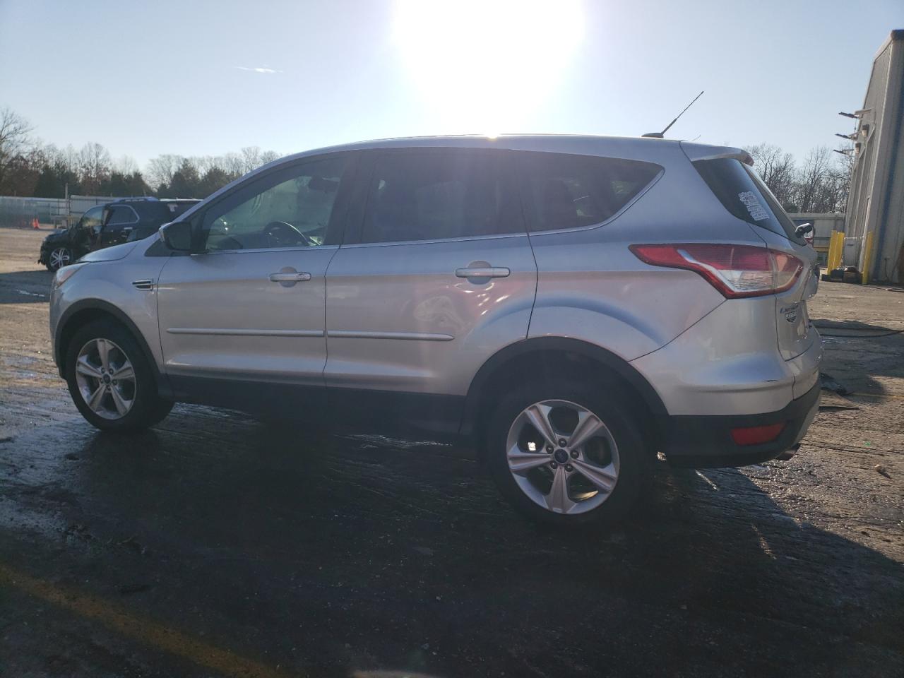 VIN 1FMCU9GX7EUE52063 2014 FORD ESCAPE no.2