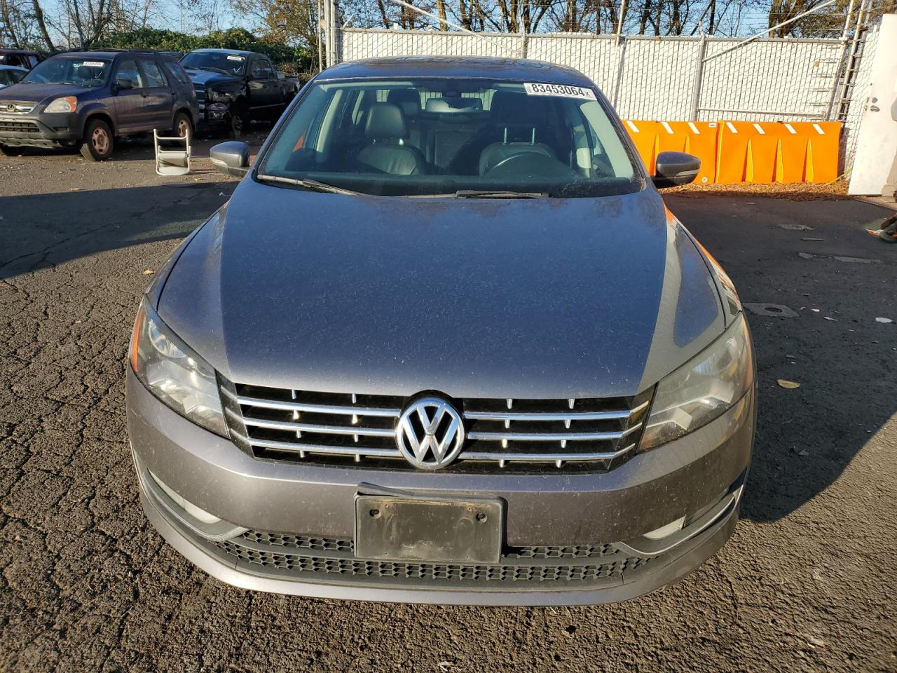 2014 Volkswagen Passat - Image 5
