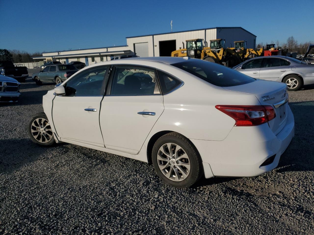 2018 Nissan Sentra - Image 2