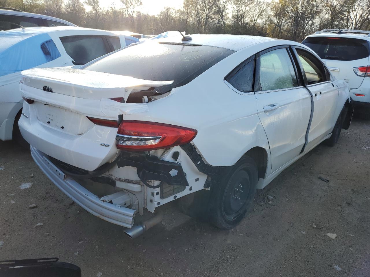 VIN 3FA6P0H72HR299886 2017 FORD FUSION no.3