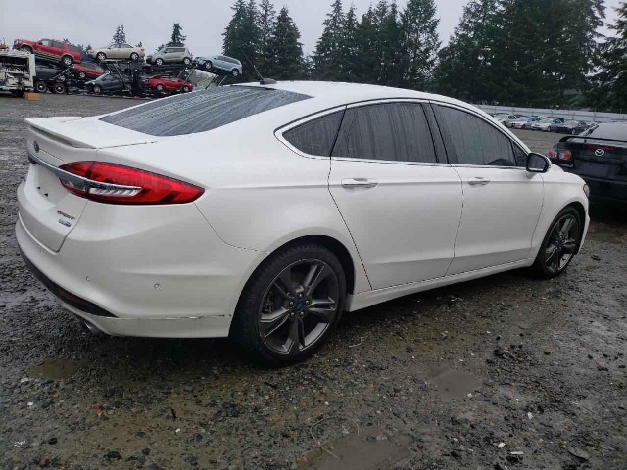 VIN 3FA6P0VPXJR168134 2018 FORD FUSION no.3