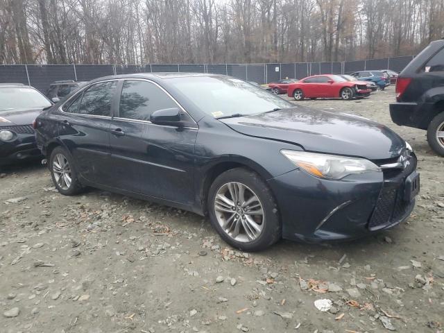 Sedans TOYOTA CAMRY 2015 Czarny