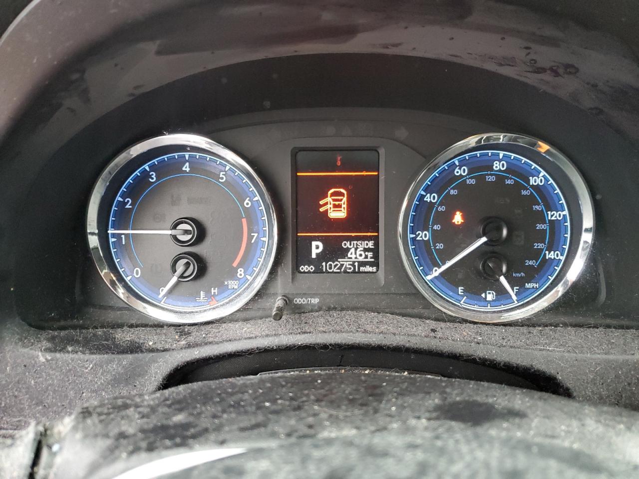 2018 Toyota Corolla L VIN: 5YFBURHE5JP801323 Lot: 86631984