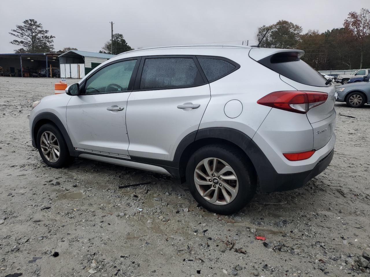 2017 Hyundai Tucson - Image 2