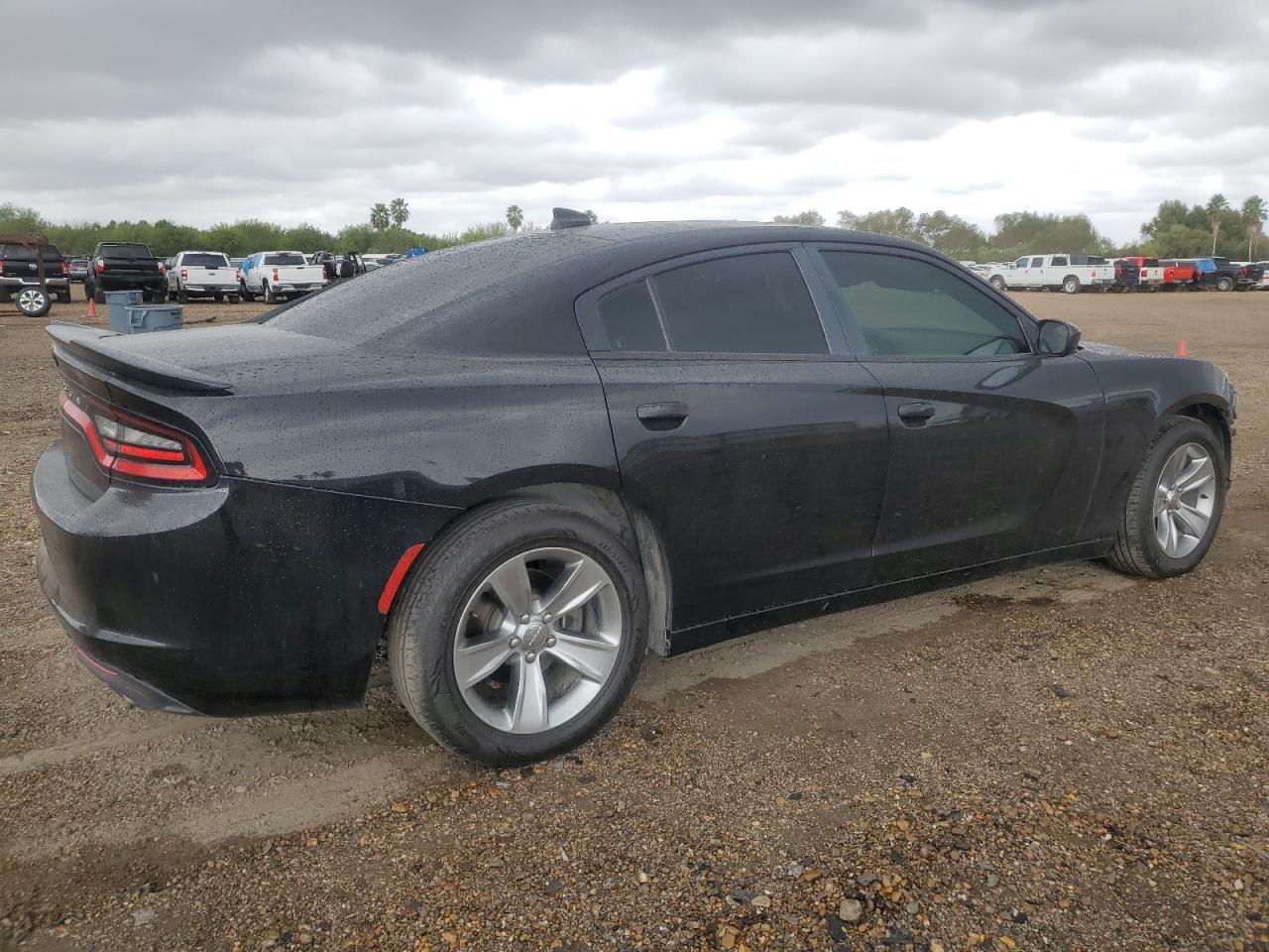 VIN 2C3CDXHG6GH179778 2016 DODGE CHARGER no.3