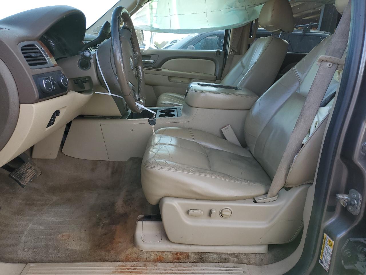 2011 GMC Yukon - Image 7
