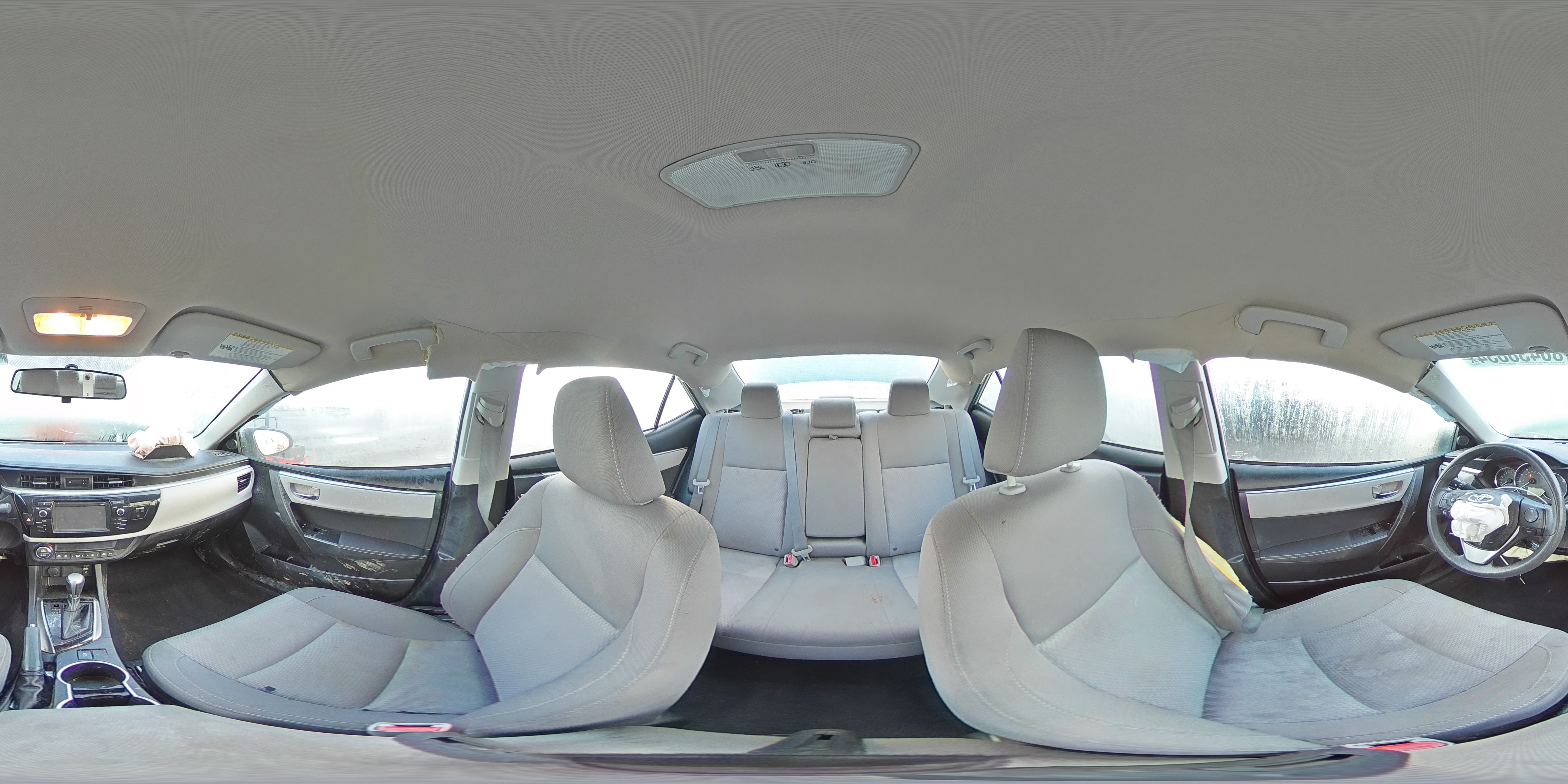 2015 Toyota Corolla - Image 13