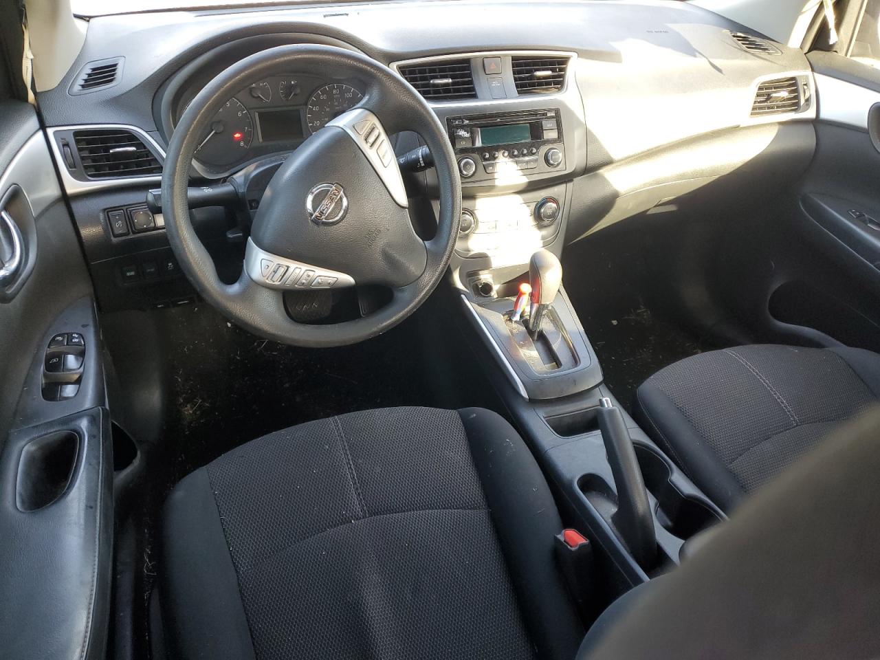 2017 Nissan Sentra - Image 8