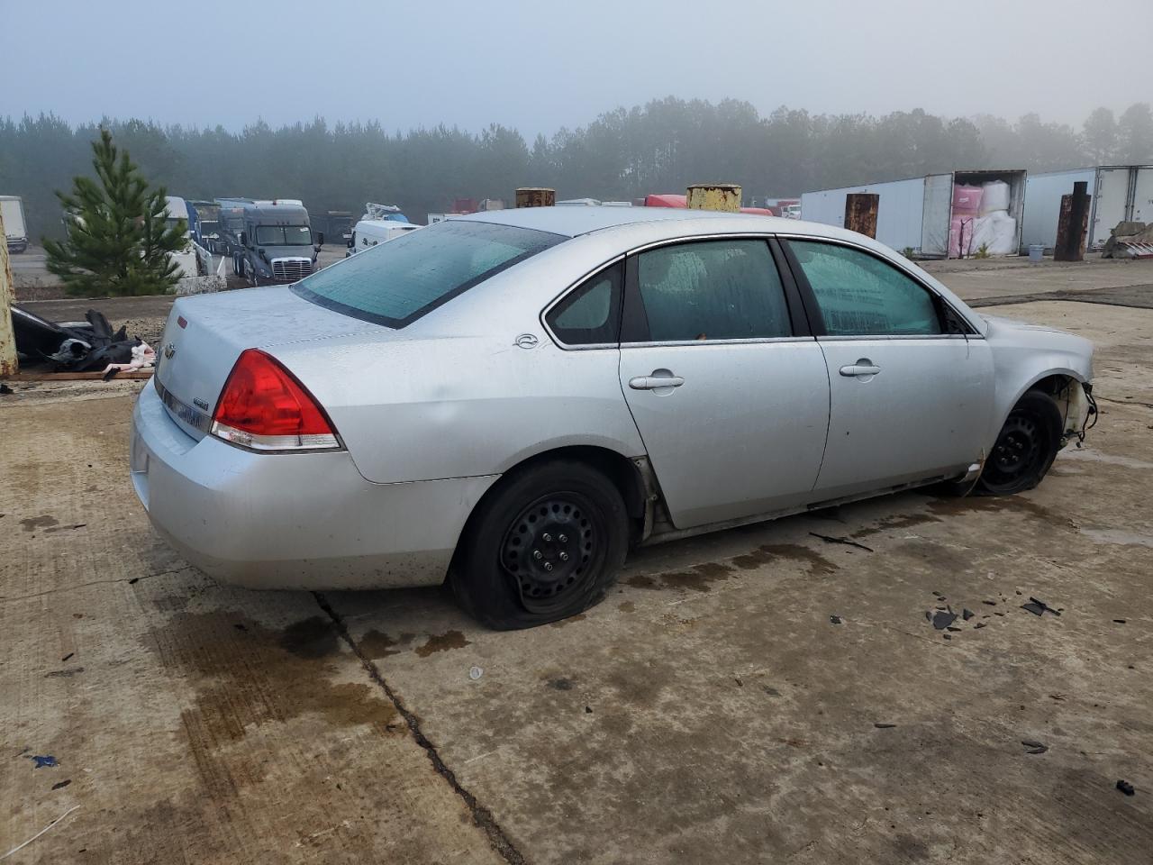 2009 Chevrolet Impala - Image 3