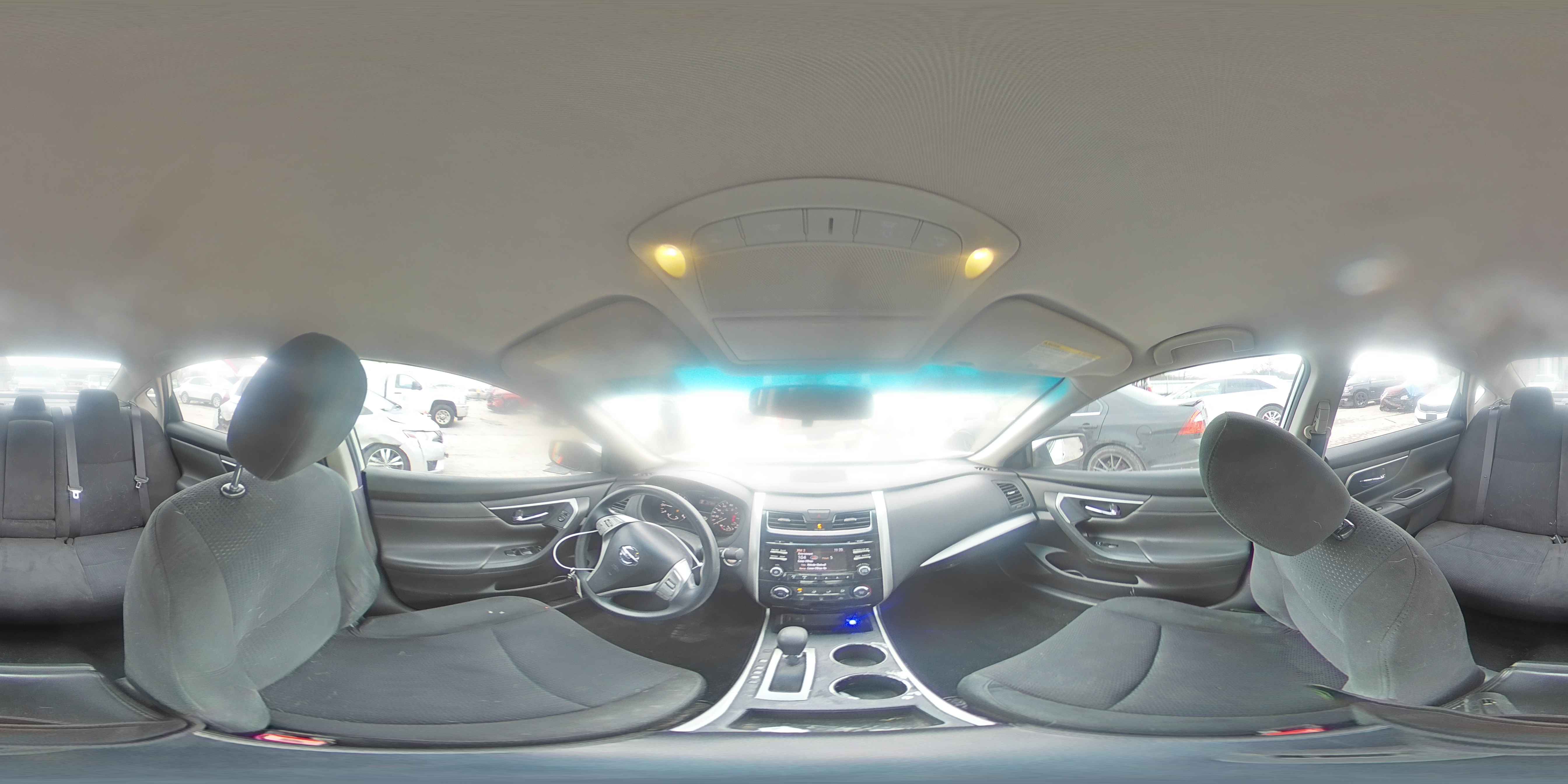 2015 Nissan Altima - Image 14
