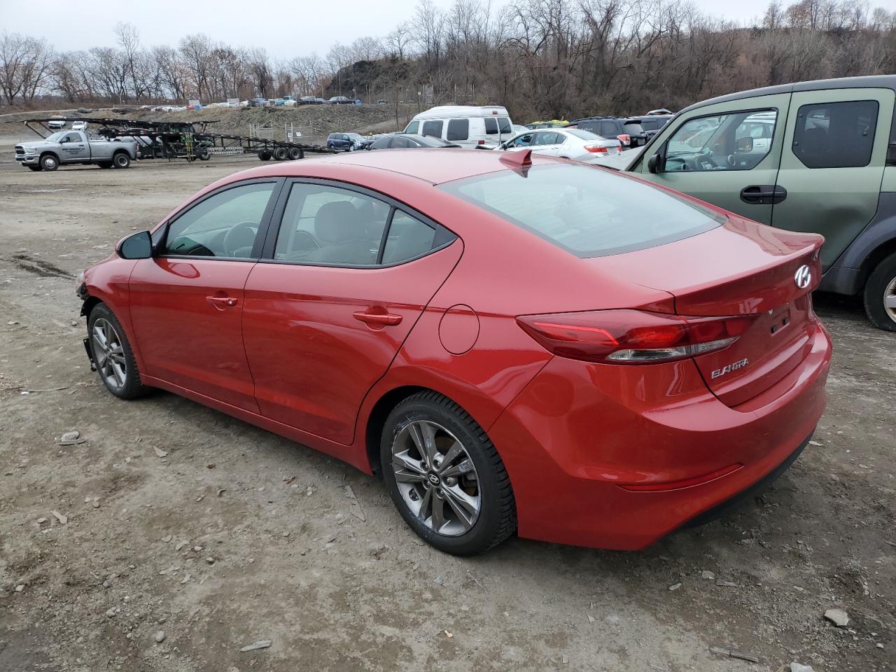 2018 Hyundai Elantra - Image 2