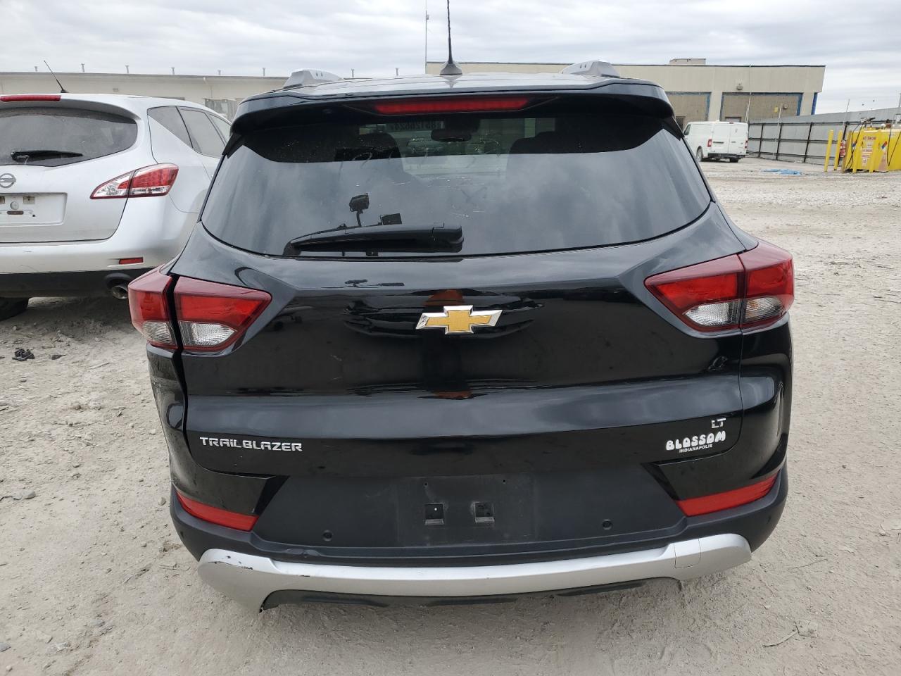 2022 Chevrolet TrailBlazer - Image 6