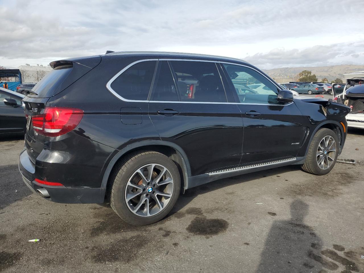 VIN 5UXKR0C55F0P00187 2015 BMW X5 no.3