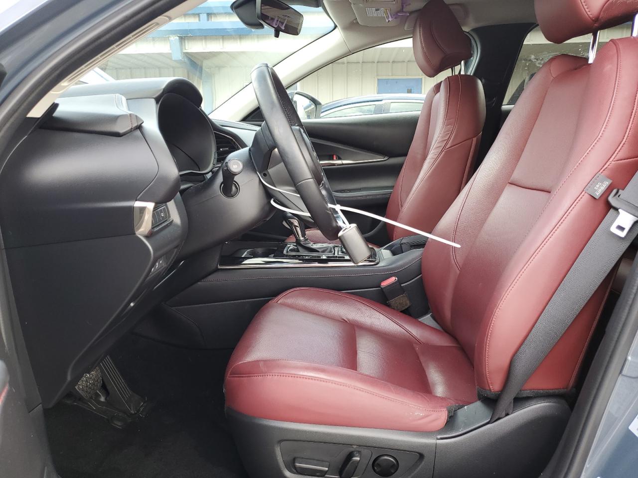 2022 Mazda CX-30 - Image 7