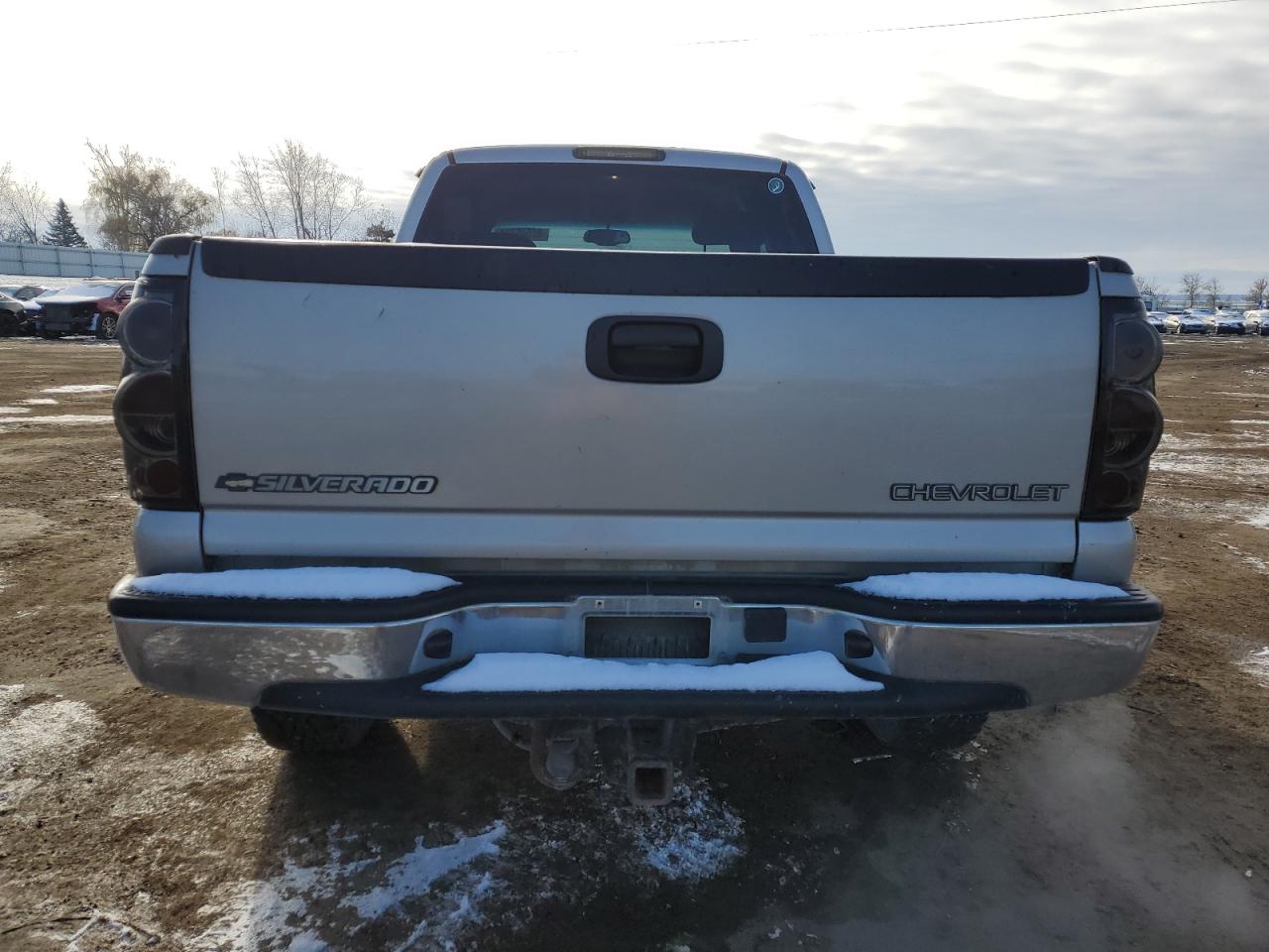 2004 Chevrolet S-10 Pickup - Image 6
