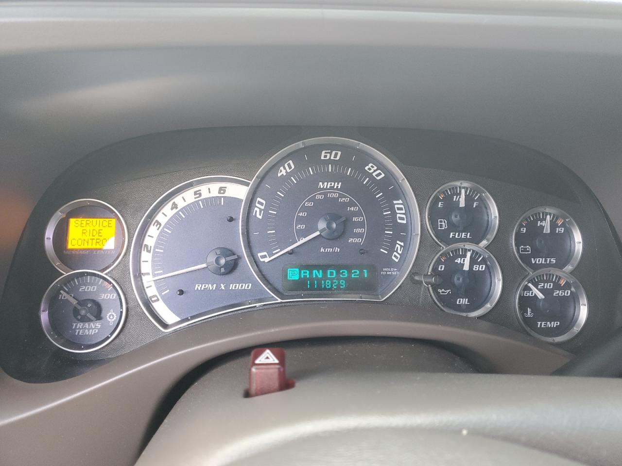 2002 Cadillac Escalade - Image 9