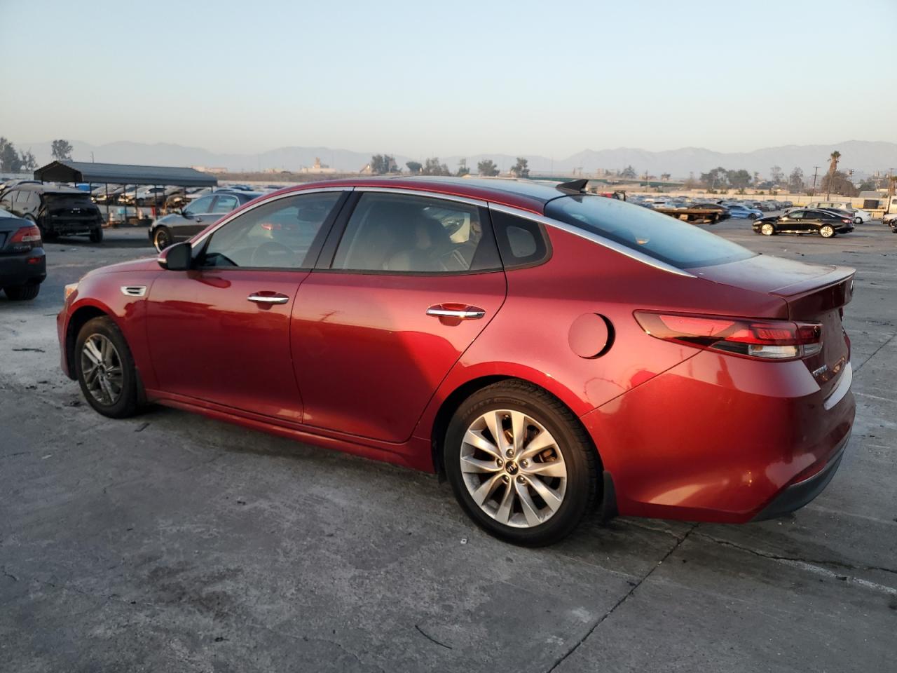 2018 Kia Optima - Image 2