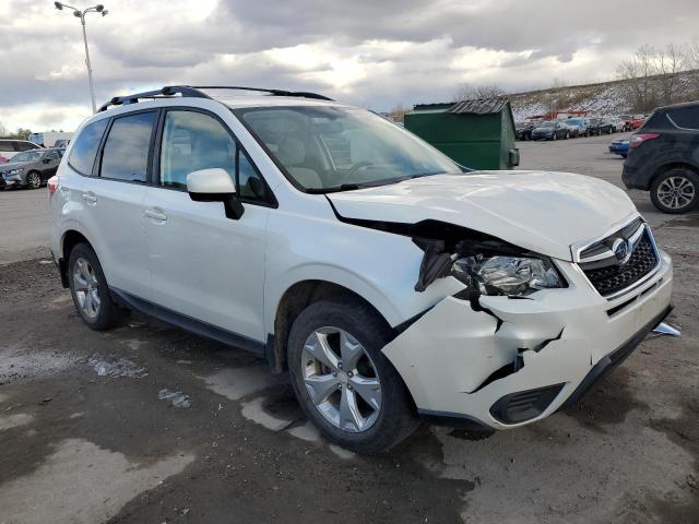  SUBARU FORESTER 2014 Белы