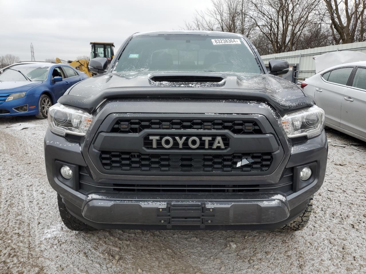 VIN 3TMCZ5AN5HM092032 2017 TOYOTA TACOMA no.5