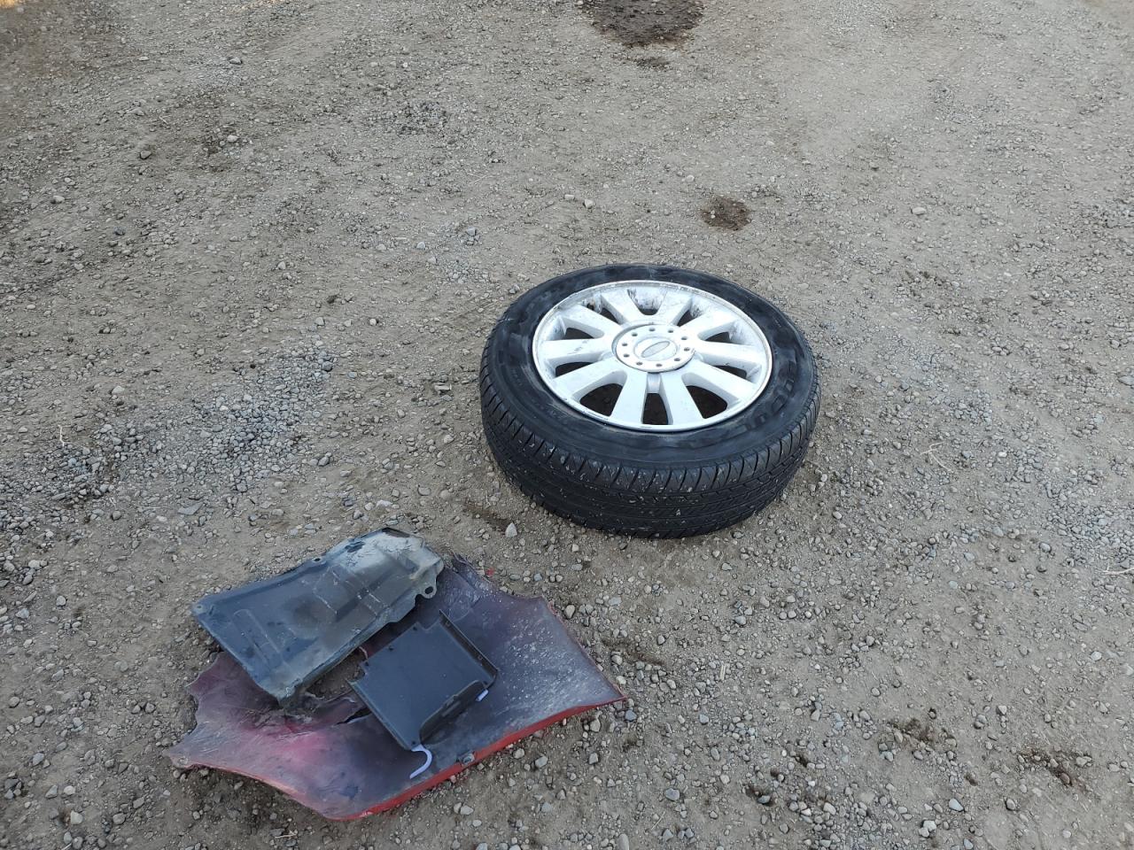 2008 Ford Taurus X Eddie Bauer VIN: 1FMDK08W28GA42818 Lot: 82701804