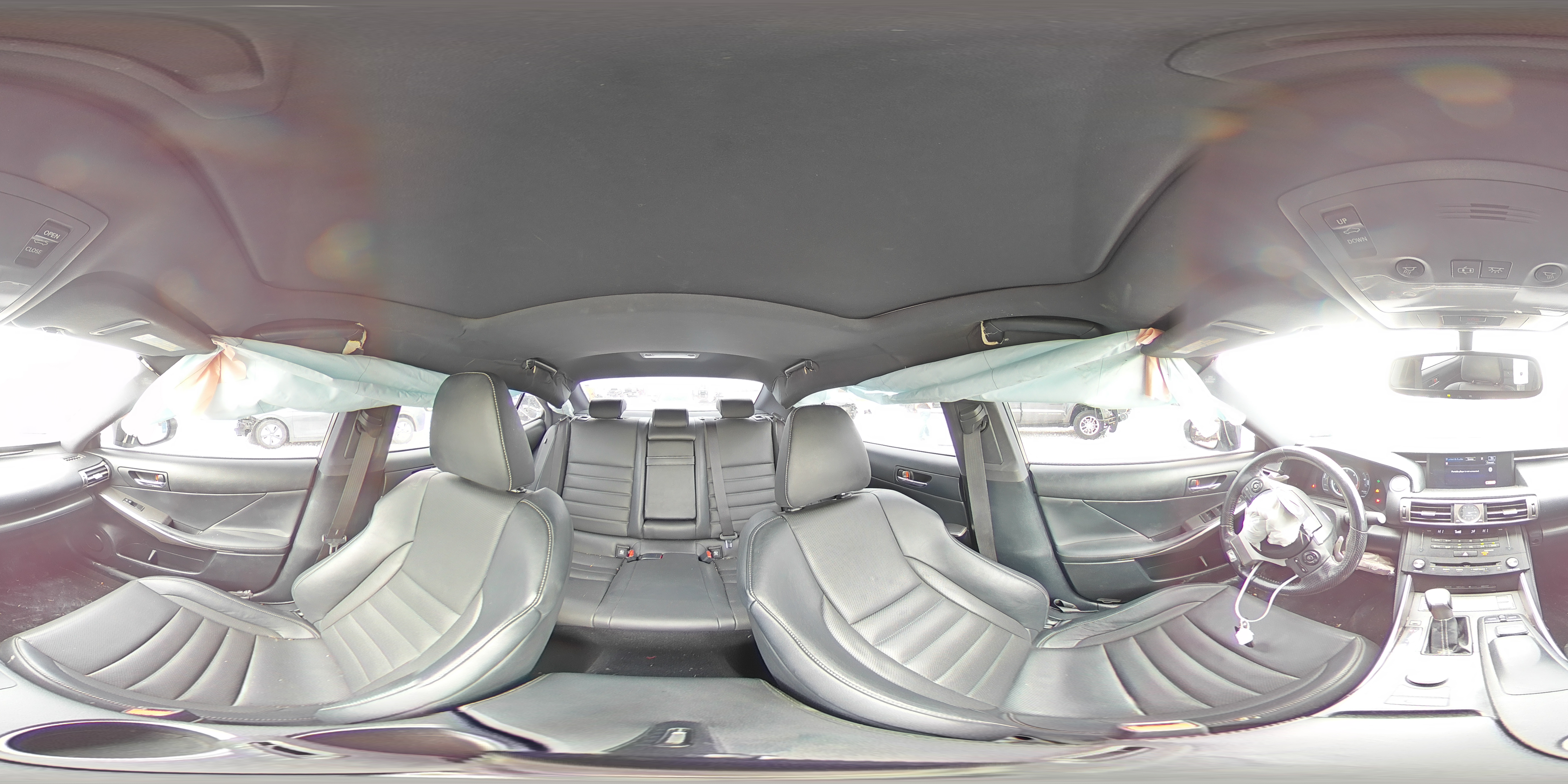 2016 Lexus IS - Image 13