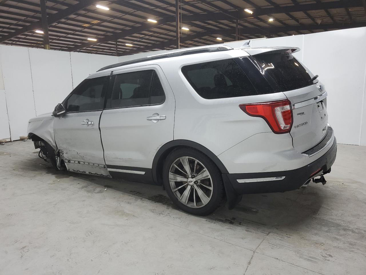 2018 Ford Explorer - Image 2