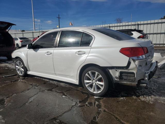  SUBARU LEGACY 2013 Biały