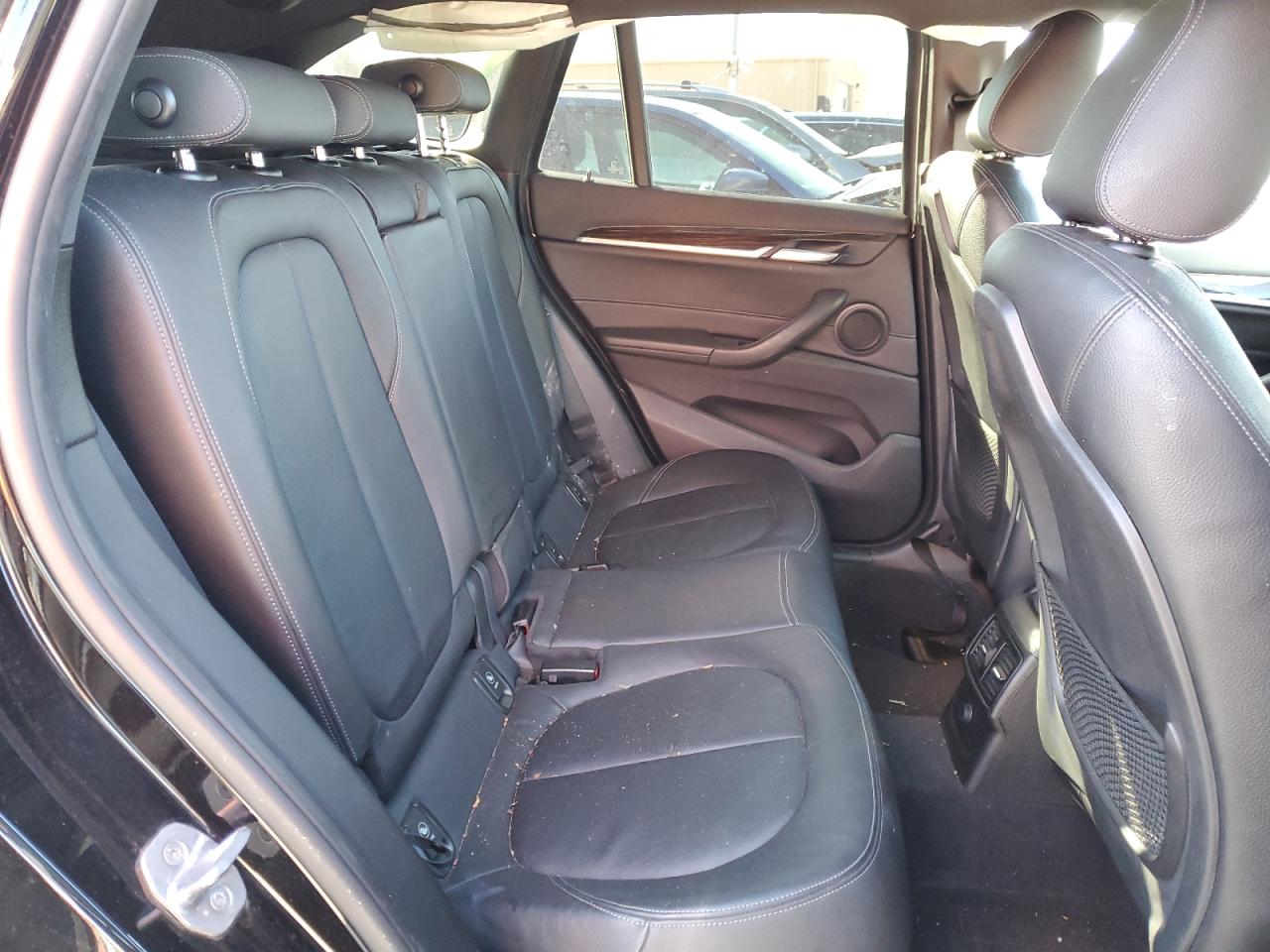 2017 BMW X1 - Image 11