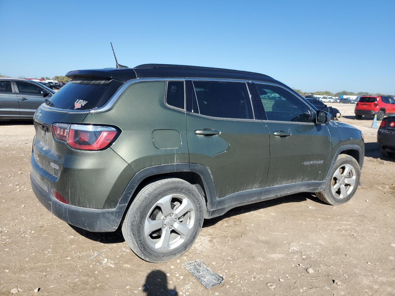 2018 Jeep Compass - Image 3